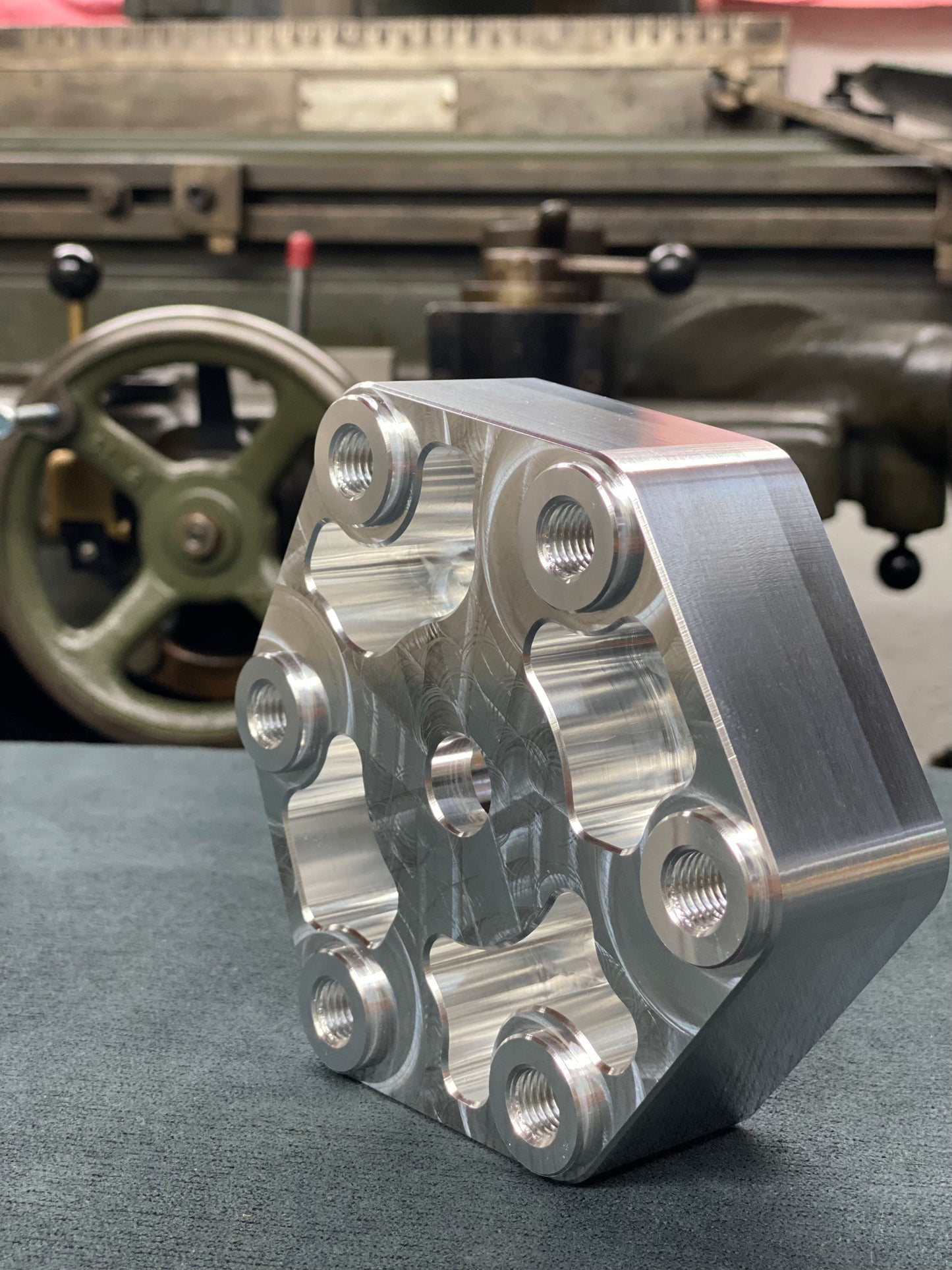 Drift HQ - Toyota/Lexus 3 bolt diff to 350z driveshaft adapter