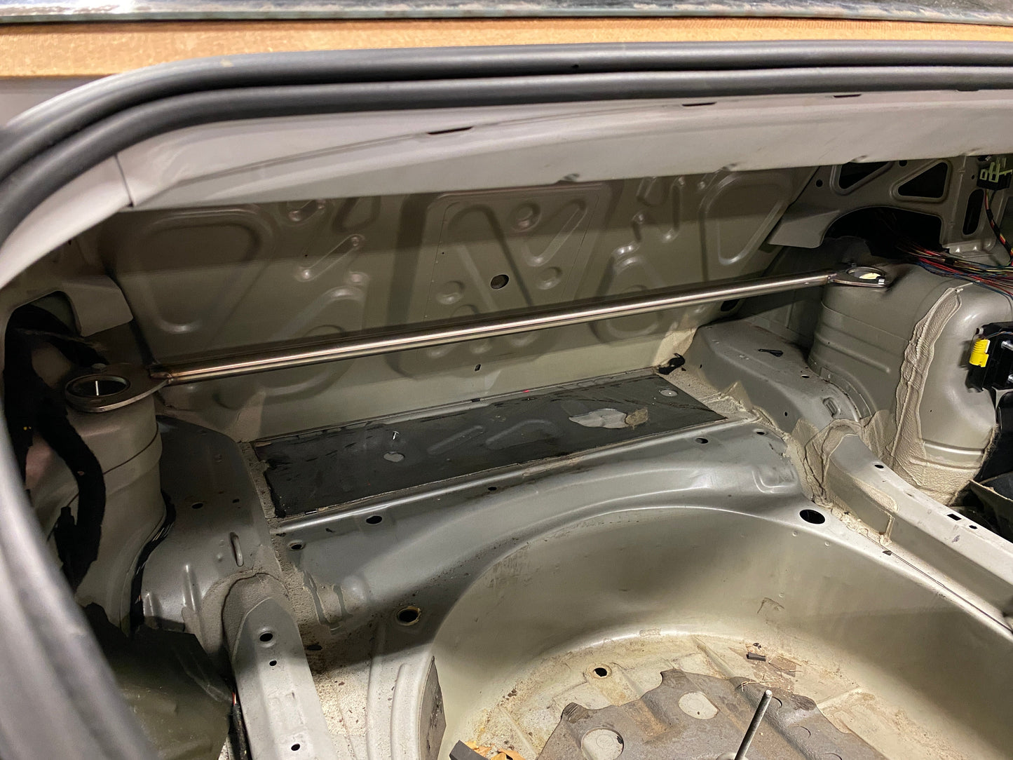 Condor Speed Shop - Rear Strut Bar Brace - E46