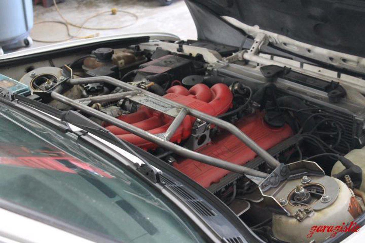 E30 Heavy Duty Front Strut Bar- 325, M3, M20 and M42 Compatible