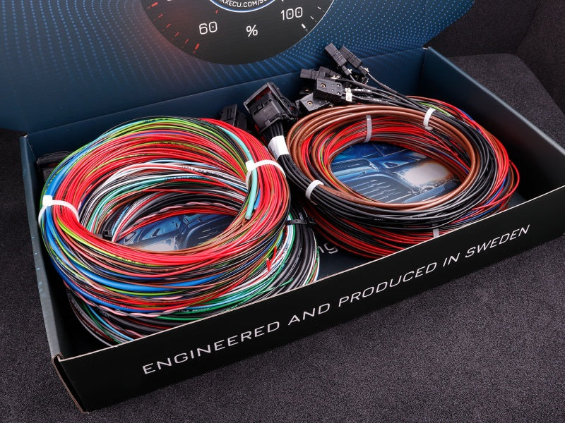 MaxxECU - PRO PREMIUM (ECU, harnesses, accessories and LSU 4.2)
