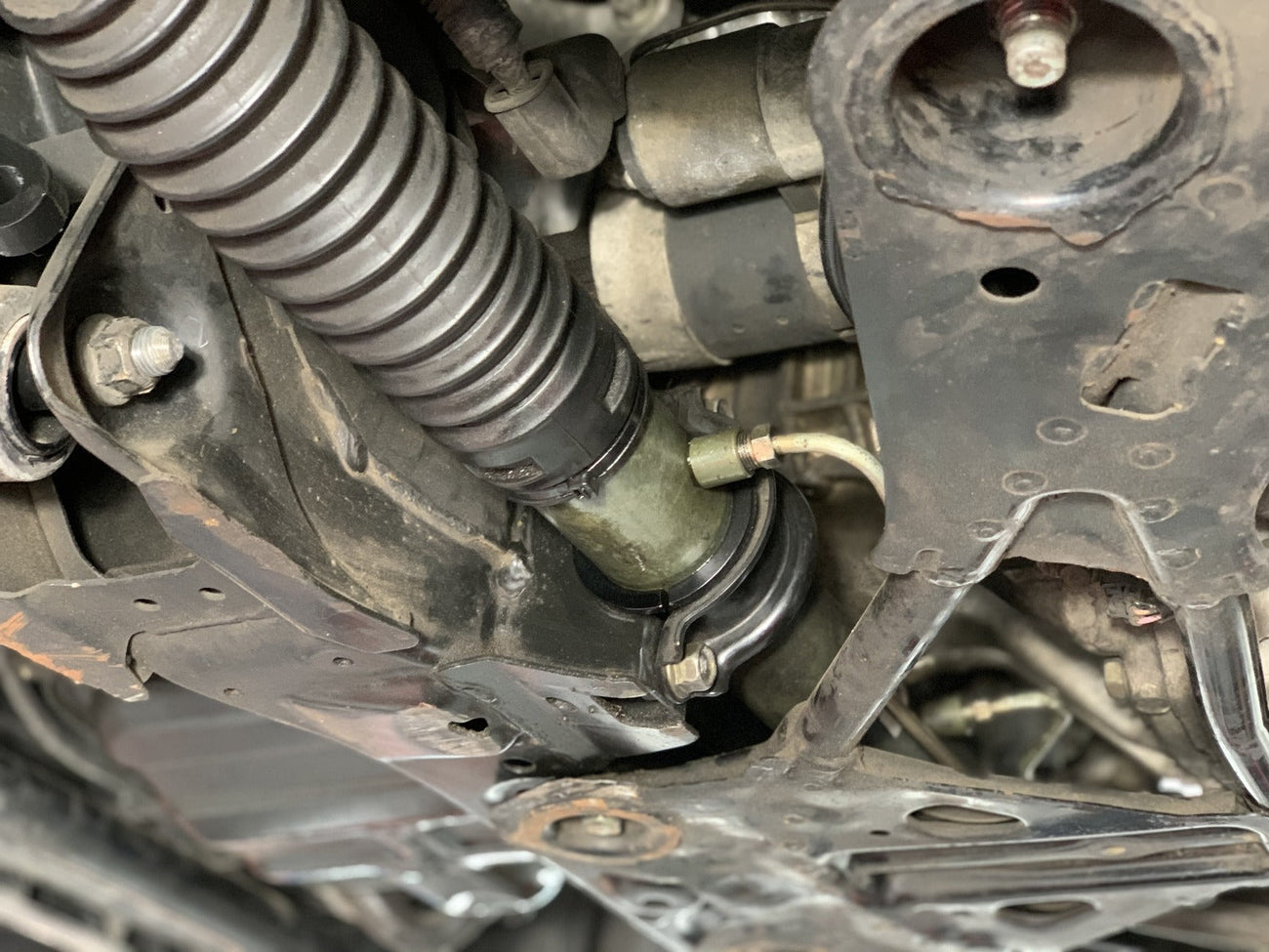 GKTech - Z33 350Z/ G35 BUCHAS DE CREMALHEIRA DE DIREÇÃO DE ALUMÍNIO SÓLIDO (Z33X-SRCK)