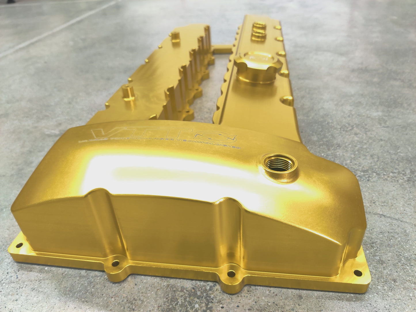 VTT - Valve Cover and Catch can kit. ALL YOU NEED