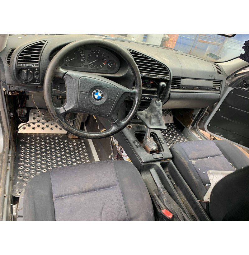 SWAGIER - BMW E36 Floor STRAIGHT DRIFT KJS RALLY interior