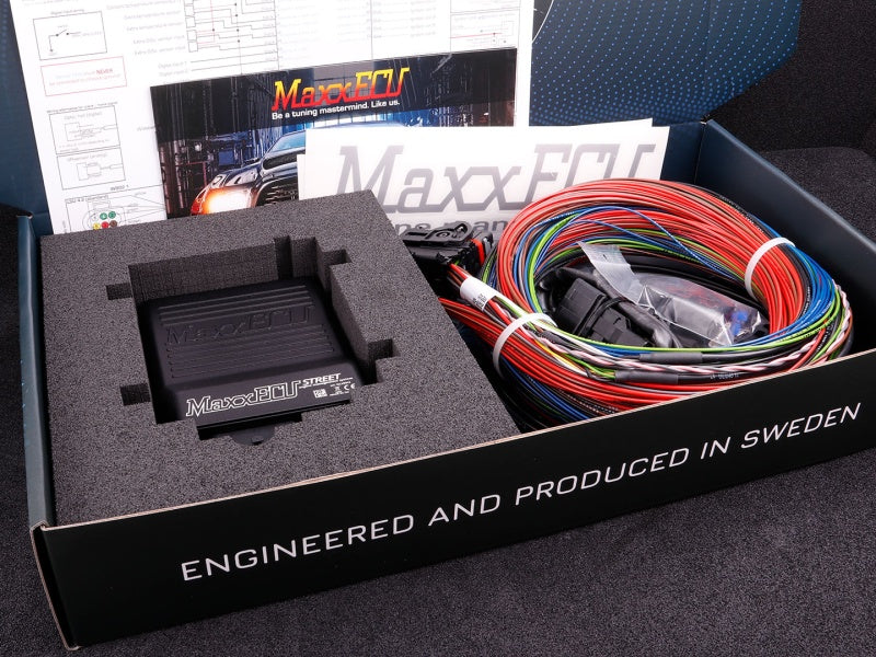 MaxxECU - STREET PREMIUM (ECU, harness, accessories and LSU 4.2)