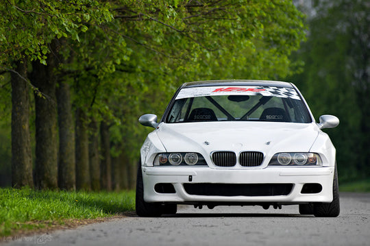 HGK Racing - E39 Front Fender Set