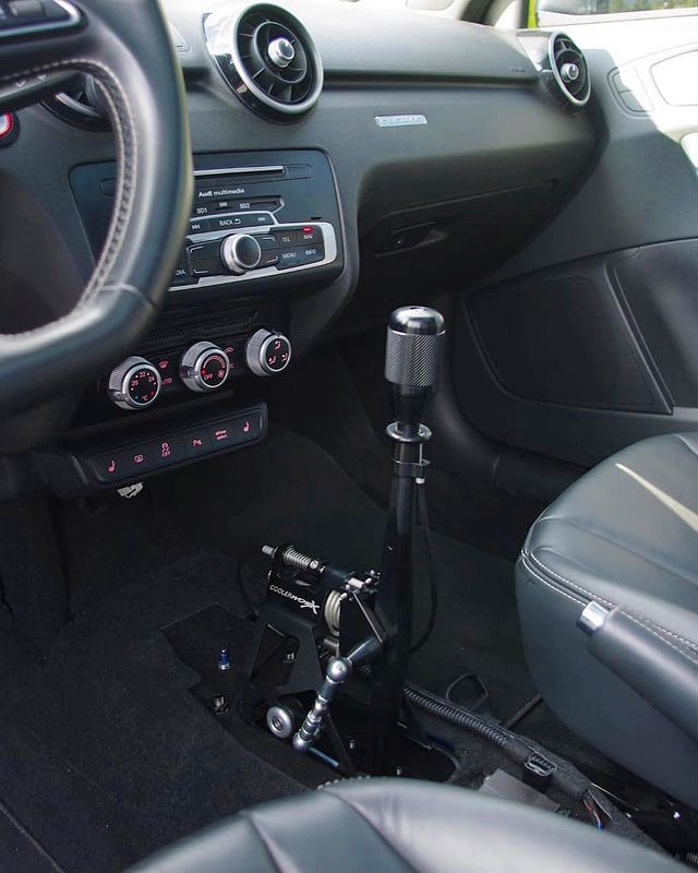 COOLERWORX - SHORT SHIFTER PRO VW / AUDI / SKODA / SEAT (02J / 02M / 02Q) BOTTOM MOUNT