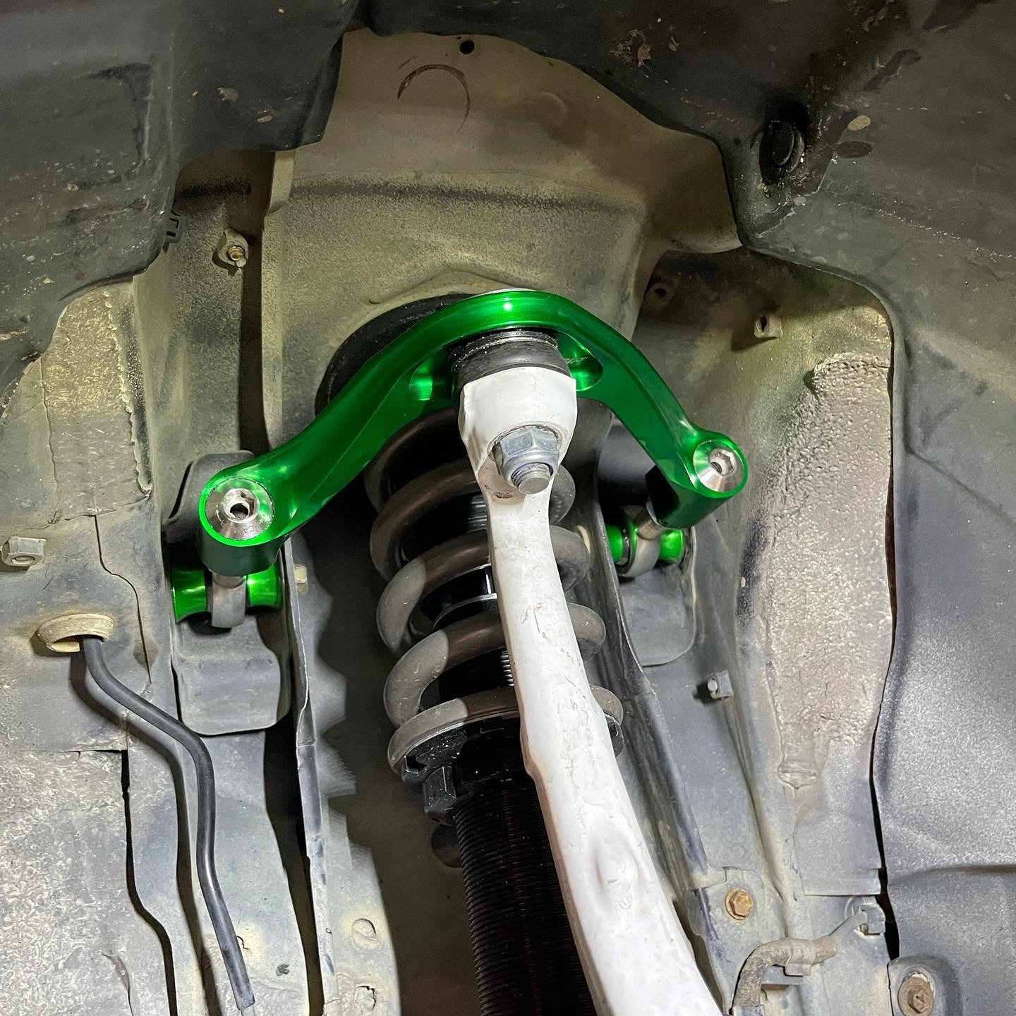 SERIALNINE - SXE10 IS300 / Altezza Serial999 Front Upper Control Arms