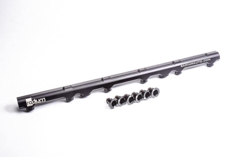 Riel de combustible Toyota 2JZ-GE de Radium Engineering