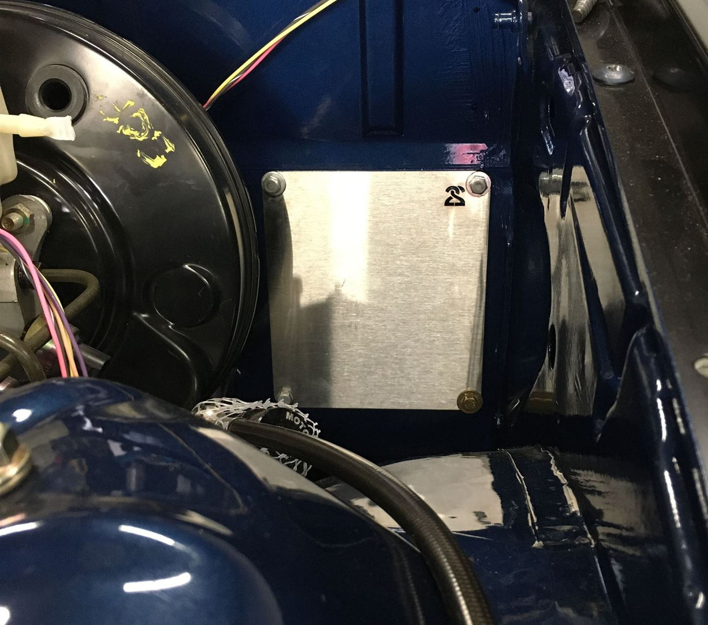 22RPD - E36 Fuse Box Tuck Plate (E36FBTP)