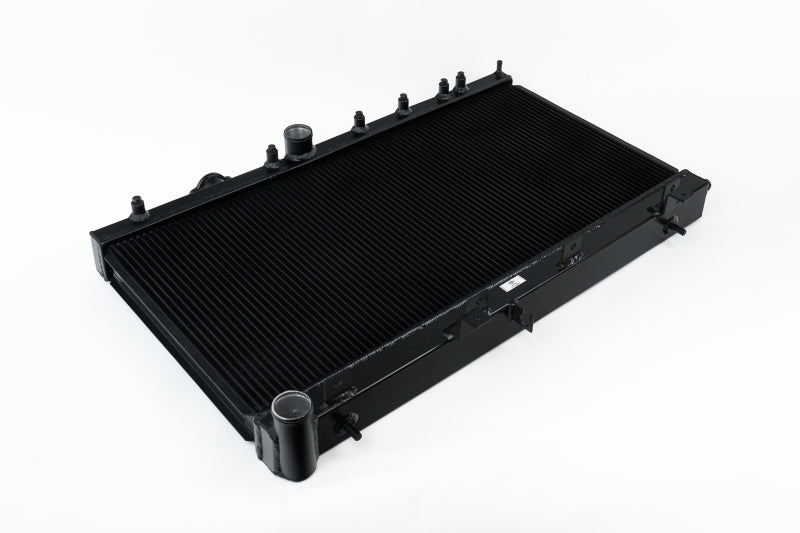 CSF 02-07 Subaru WRX/STI Radiador - Acabado en negro