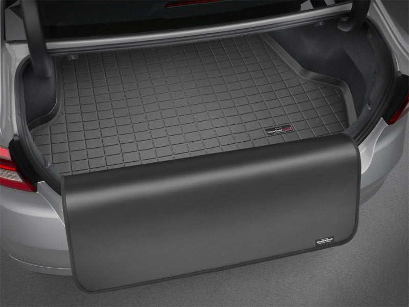 WeatherTech 04 15 Nissan Armada Cargo Liner w Bumper Protector