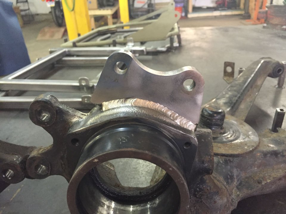 SRS-Concept - E30 TWIN CALIPERS ADAPTER (WELD-ON) (2984)