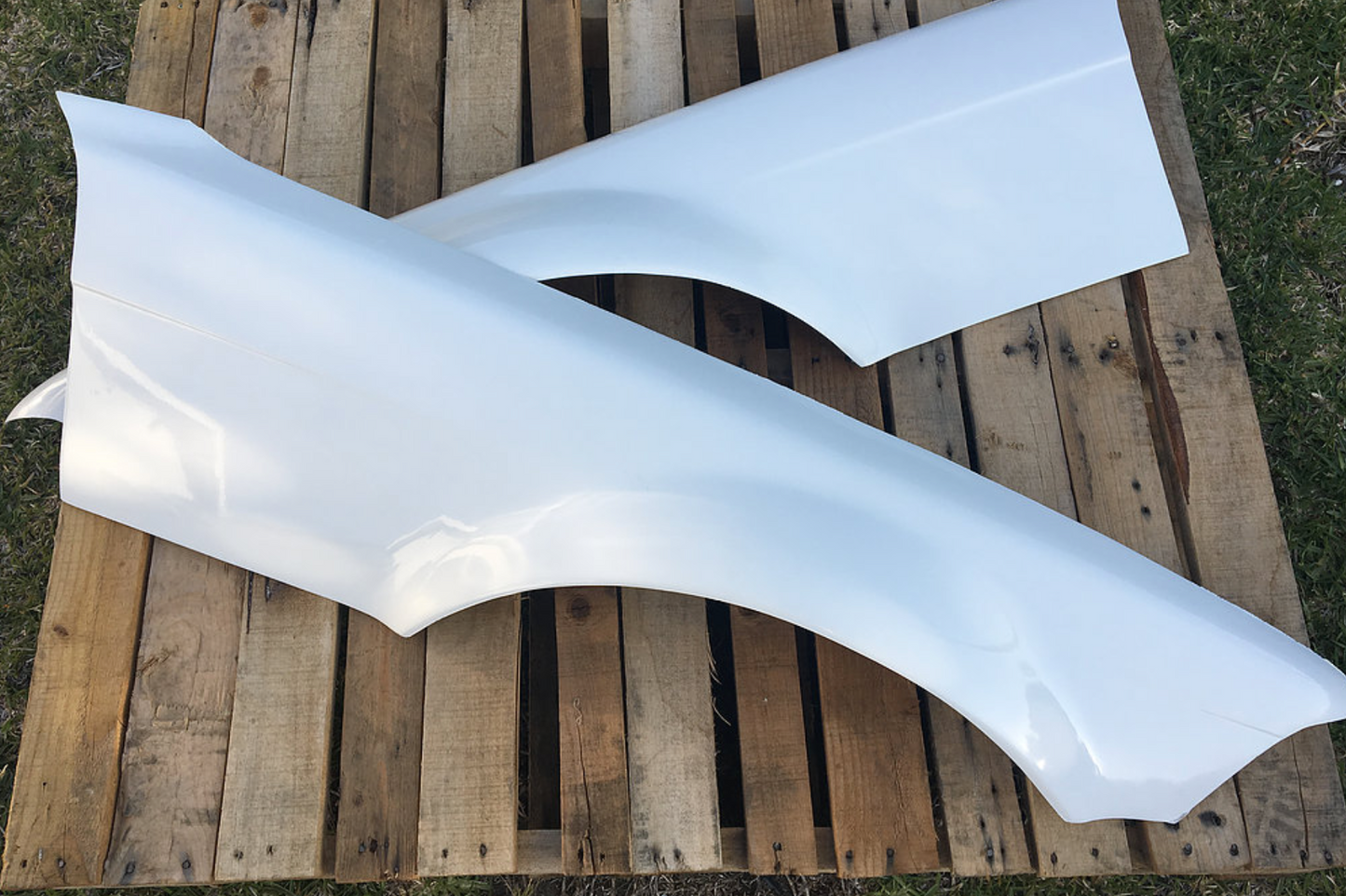 Big Duck Club - E36 Sedan - Front Overfenders