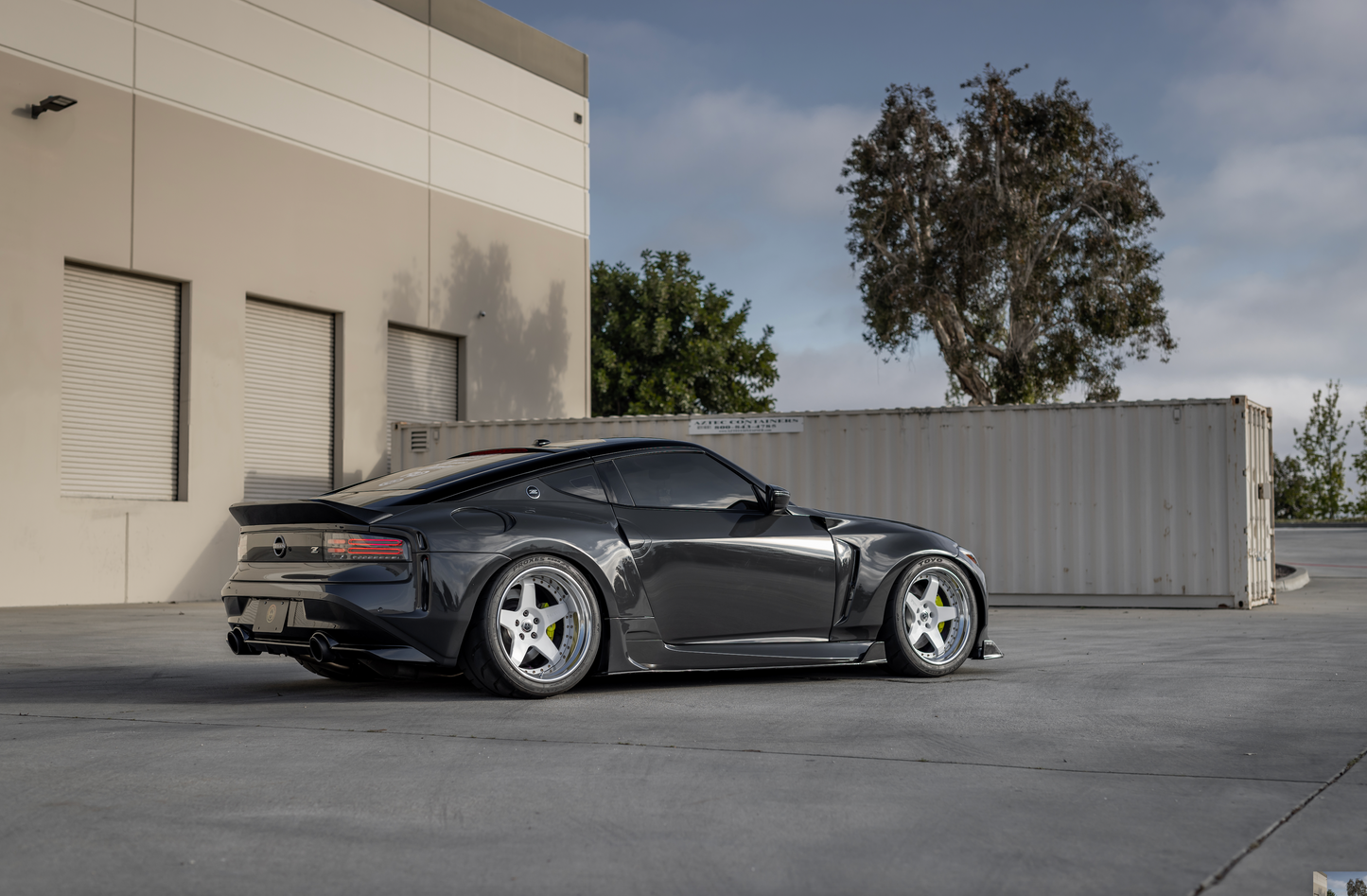 STREETHUNTER DESIGNS - Nissan Z Wide Body Kit