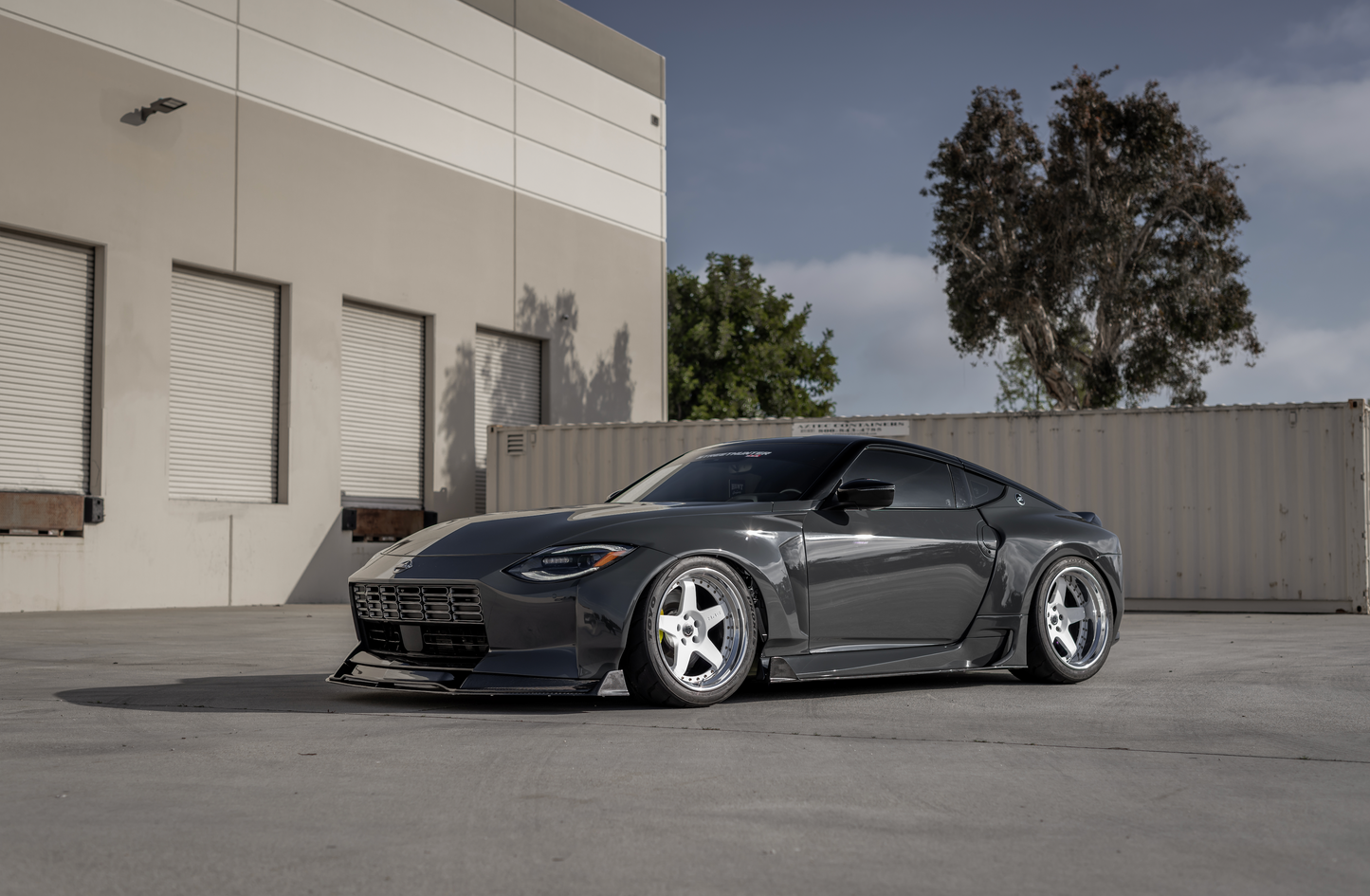 STREETHUNTER DESIGNS - Nissan Z Wide Body Kit