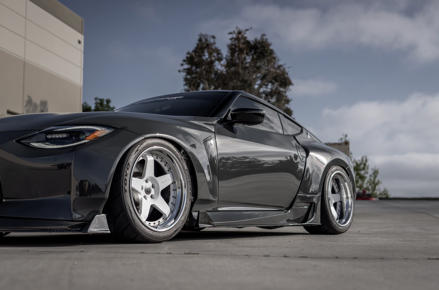 STREETHUNTER DESIGNS - Nissan Z Wide Body Kit