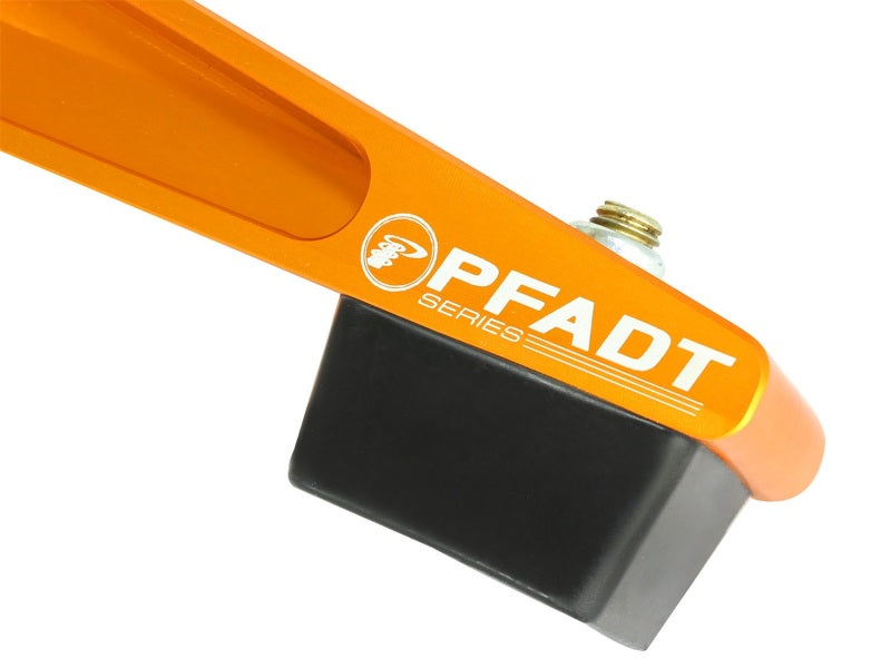 aFe Control Serie PFADT Soporte de transmisión; Chevrolet Corvette (C5) 97-04 Naranja