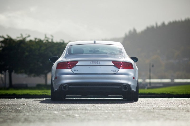 Escape AWE Tuning Audi C7 A7 3.0T Touring Edition - saída dupla Diamond Black Tips