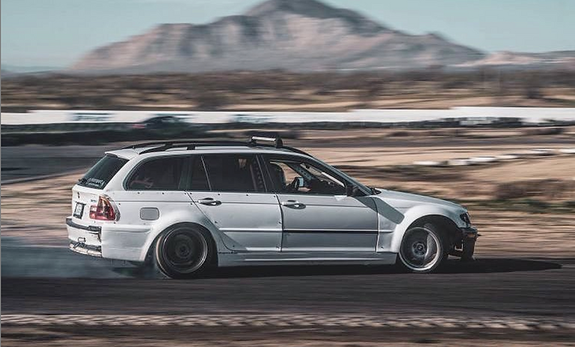Big Duck Club - BMW E46 Sedan Rear Overfenders