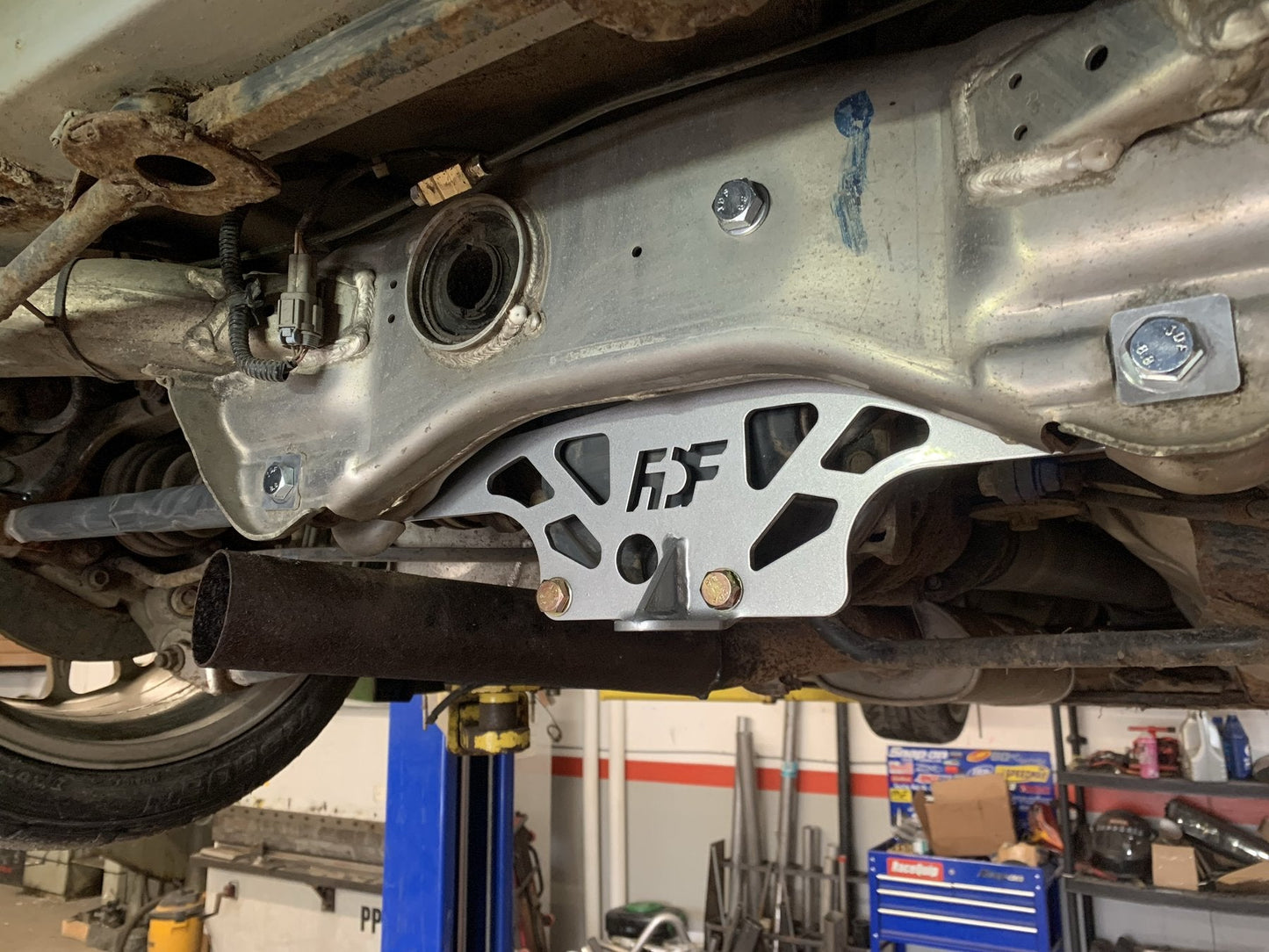 FDF - NISSAN 350Z/G35 DIFF BRACE - Platinum