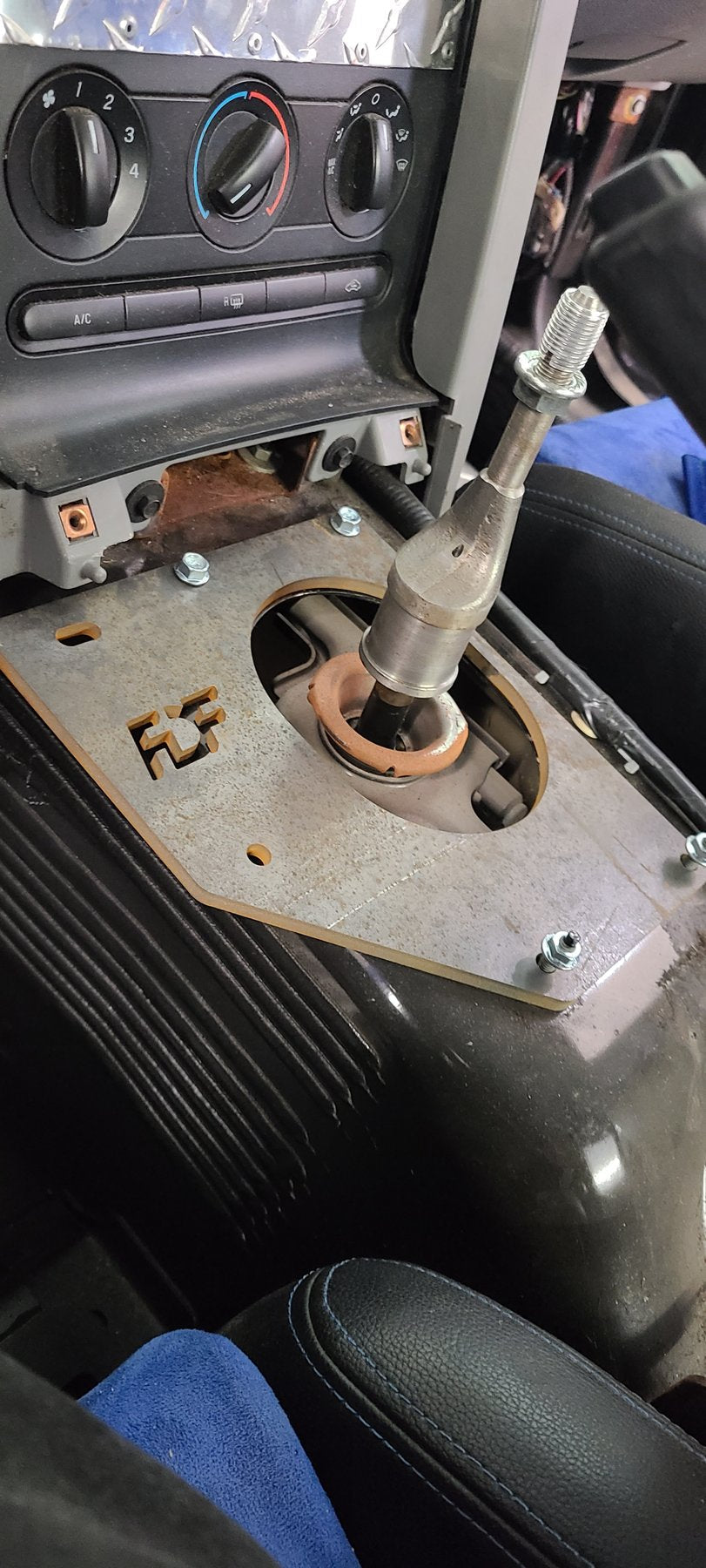 FDF - FORD MUSTANG S197 HYDRO MOUNT PLATE
