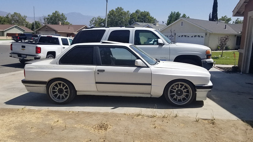 Big Duck Club - BMW E30 Coupe Rear Overfenders - M3 Style (+50mm)
