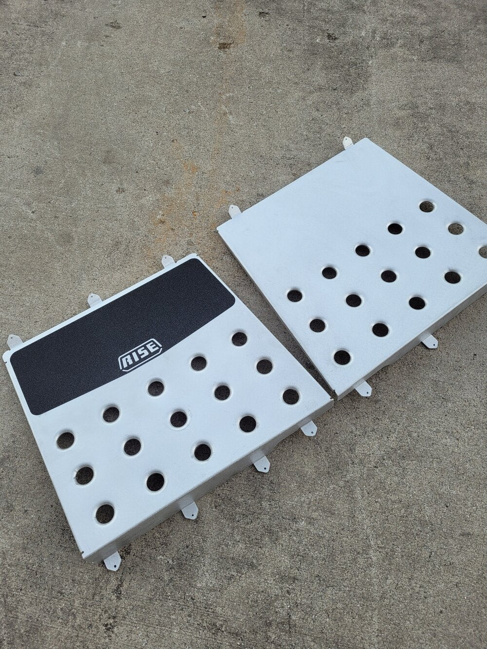 Rise Fab Shop - Más de 15 placas de talón S550 Mustang