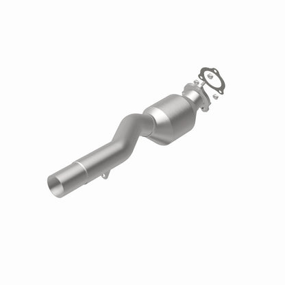 MagnaFlow 10-11 Cayenne V8 4.8 OEM Underbody Direct Fit Converter