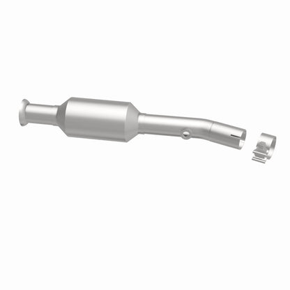 MagnaFlow 98-02 Prizm L4 1.8 OEM Underbody Direct Fit Converter
