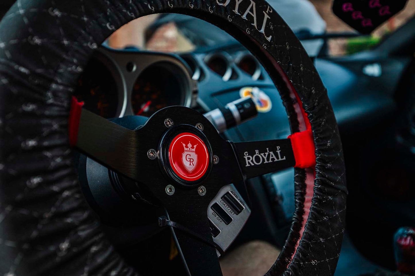 Grip Royal - Steering Wheel Cover - Open Face