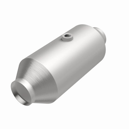 MagnaFlow MagnaFlow 2.5 in. OEM Grade Federal / EPA Compliant Universal Catalytic Converter