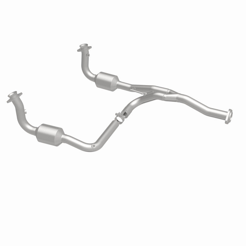 MagnaFlow 05-07 Jeep Liberty 3.7L Direct Fit Converter