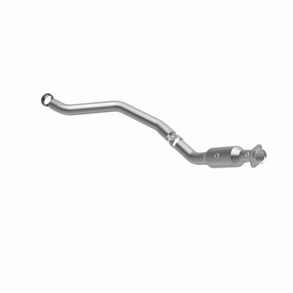 MagnaFlow Direct Fit Catalytic Converter 13-14 Mercedes-Benz GL450 V8 4.6 OEM Underbody
