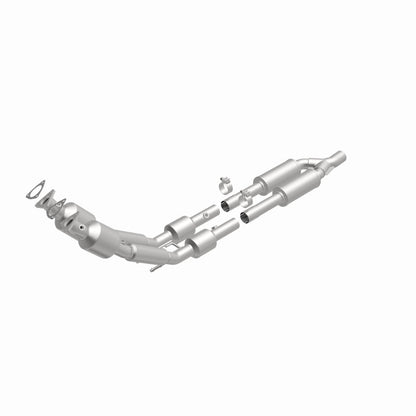 MagnaFlow 2006 Volkswagen Passat 3.6L Direct Fit Converter