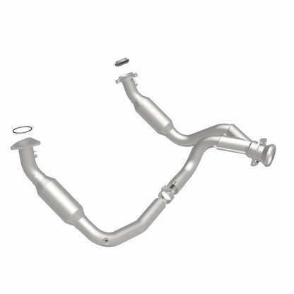 MagnaFlow 09-10 Cadillac Escalade 6.2L Direct Fit Converter