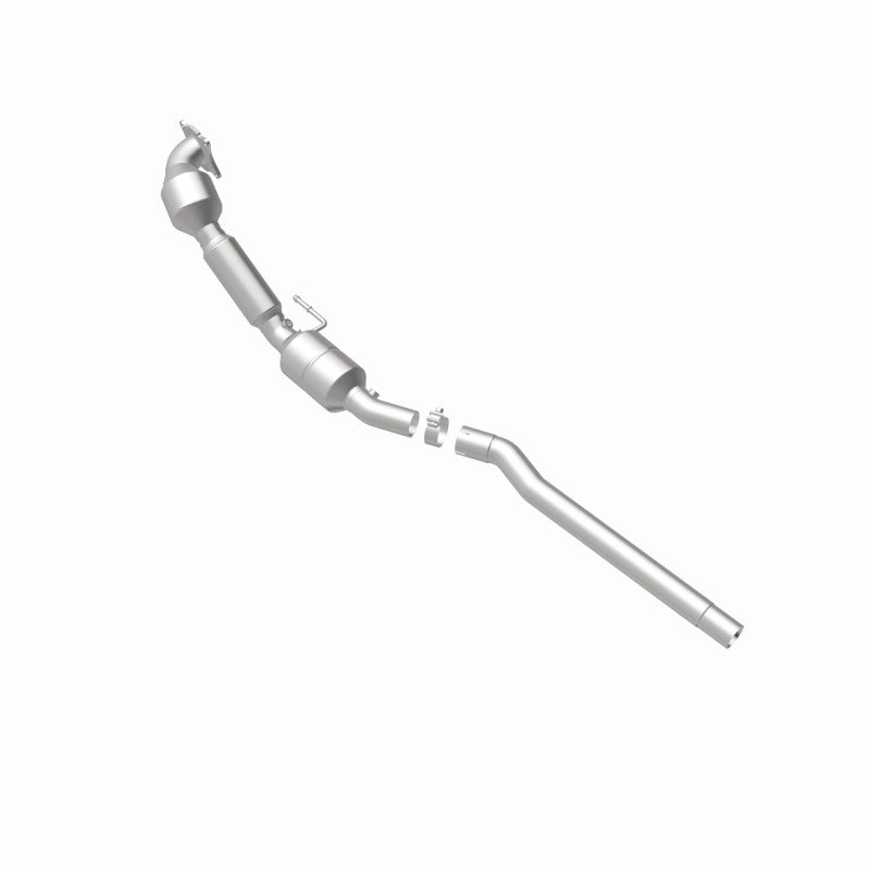 MagnaFlow 09-15 CC L4 2 OEM Underbody Direct Fit Converter