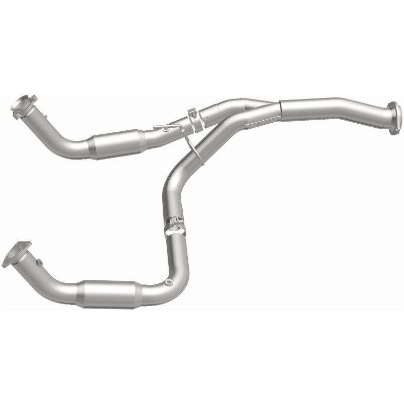 MagnaFlow 2011 Chevrolet Silverado 2500 HD 6.0L Direct Fit Converter