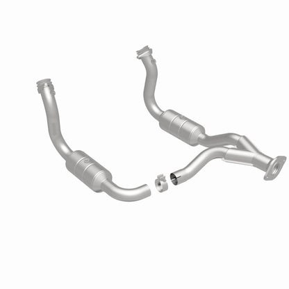 MagnaFlow 08-10 Ford F-350 Super Duty 6.8L Direct Fit Converter