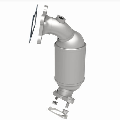 MagnaFlow 2017 Cadillac XT5 Front Underbody 3.6L Direct Fit Converter