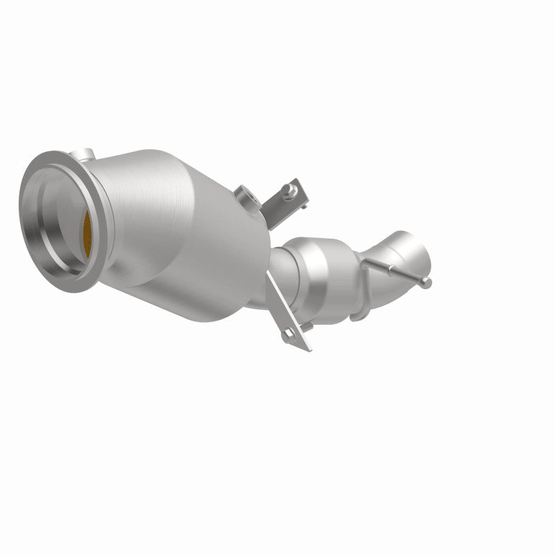 MagnaFlow Direct Fit Catalytic Converter 12-14 BMW 528i 2 L Closed Couple