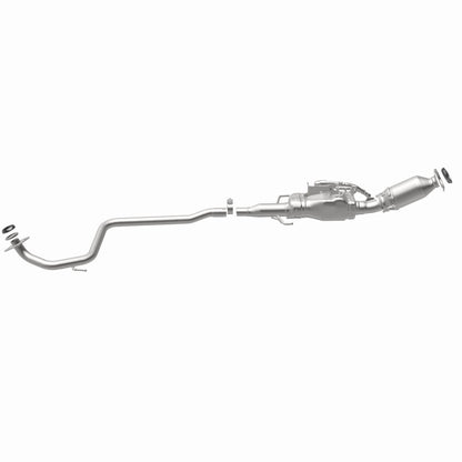 MagnaFlow Direct Fit Catalytic Converter 14-19 Toyota Prius C Base Underbody 1.5L