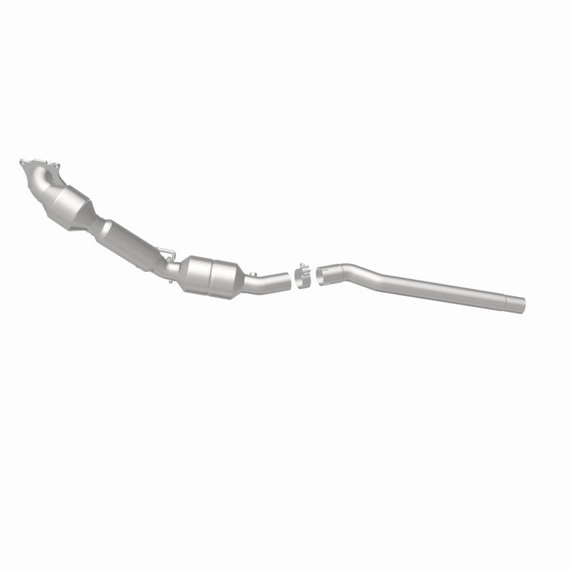 MagnaFlow 09-15 CC L4 2 OEM Underbody Direct Fit Converter