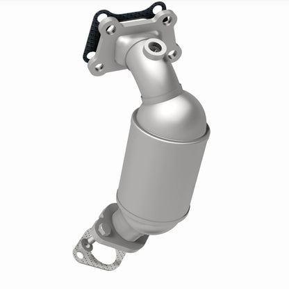 MagnaFlow 2017 Cadillac XT5 Front Underbody 3.6L Direct Fit Converter