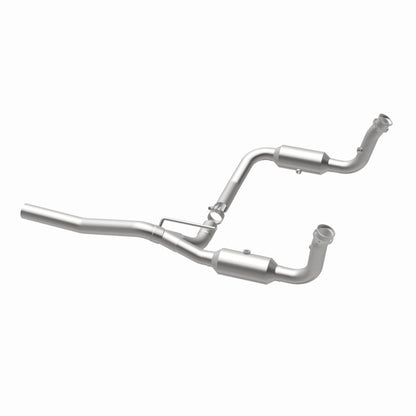 MagnaFlow 2008 Jeep Liberty 3.7L Direct Fit Converter