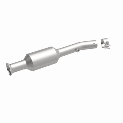 MagnaFlow 98-02 Prizm L4 1.8 OEM Underbody Direct Fit Converter