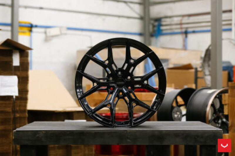 Vossen HF6-4 - 22X9.5 - 6X135 - ET0 - DEEP - 87.1 - GB - Gloss Black