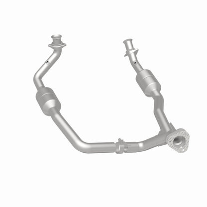 MagnaFlow 2003 Ford E-350 Super Duty 5.4L Direct Fit Converter