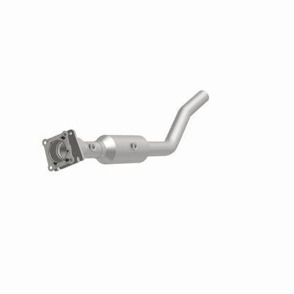 MagnaFlow 11-14 Jeep Patriot 2.4L Direct Fit Converter
