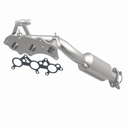 MagnaFlow 2013 FJ Cruiser V6 4 OEM Manifold Direct Fit Converter