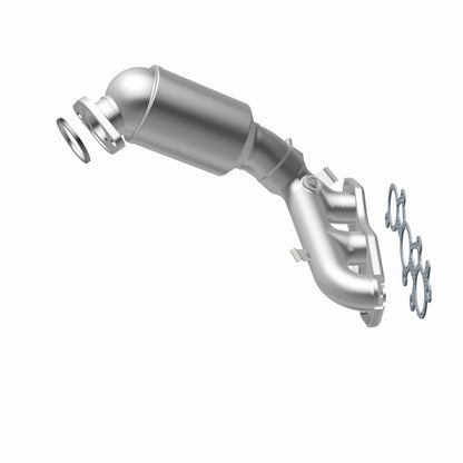 MagnaFlow 11-15 Toyota Sienna 3.5L Direct Fit Converter